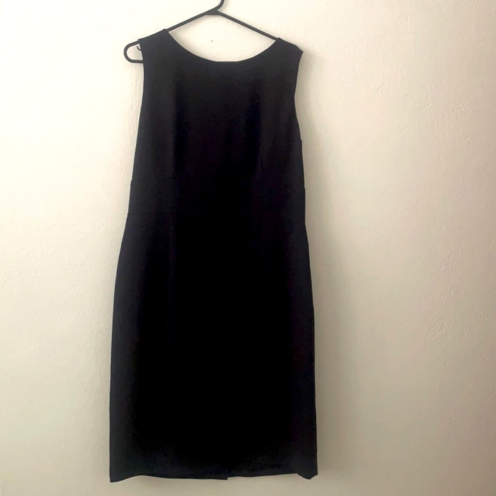 Ann Taylor Loft Black Sleeveless Dress Size 14